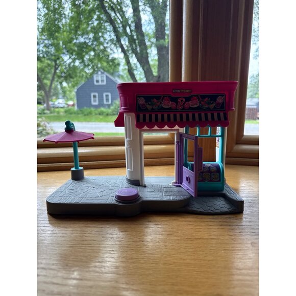 Fisher Price Little People Barbie City Adventures Cafe Playset - Picture 5 of 6